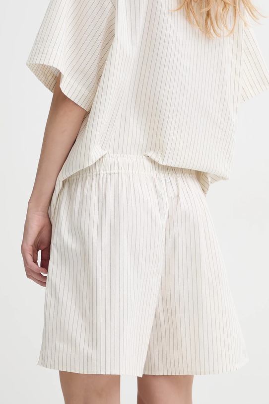 Odzież Stine Goya szorty bawełniane SG.SS25.P071.2339 beżowy