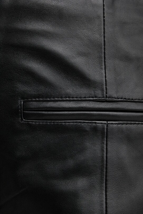 Gestuz pantaloni scurti de piele negru 10909942