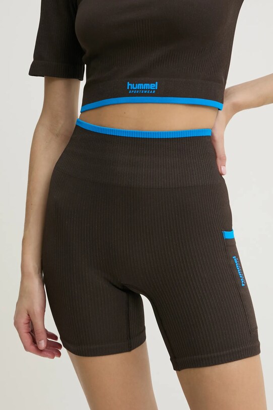Hummel pantaloni scurți de antrenament tricotaj maro 227630
