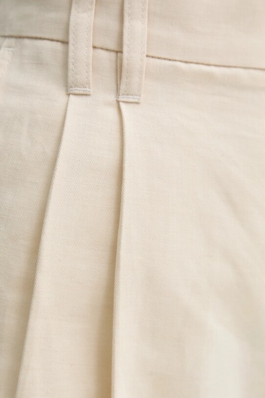 Filippa K pantaloni scurti din in bej 31114.FK