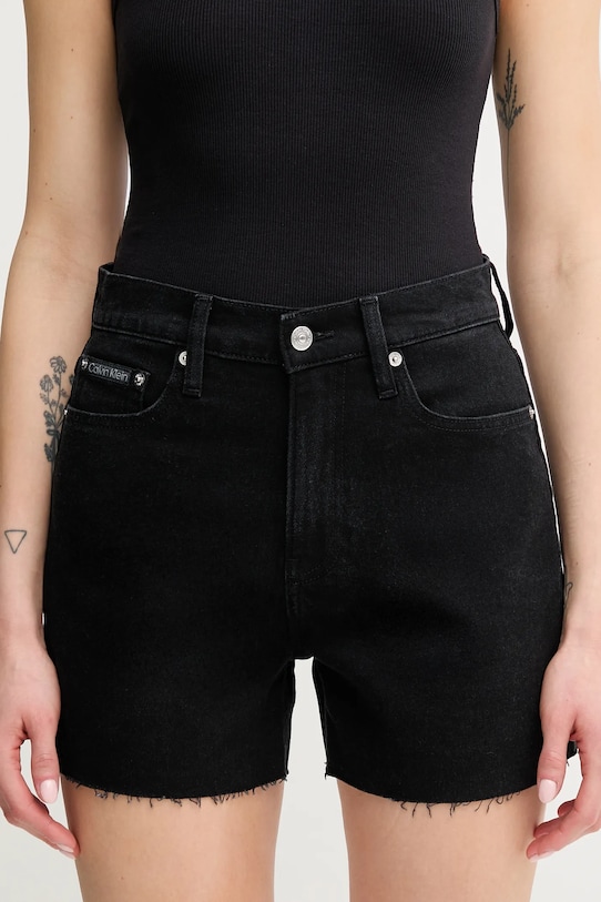 Calvin Klein Jeans szorty jeansowe z elastanem czarny J20J225154