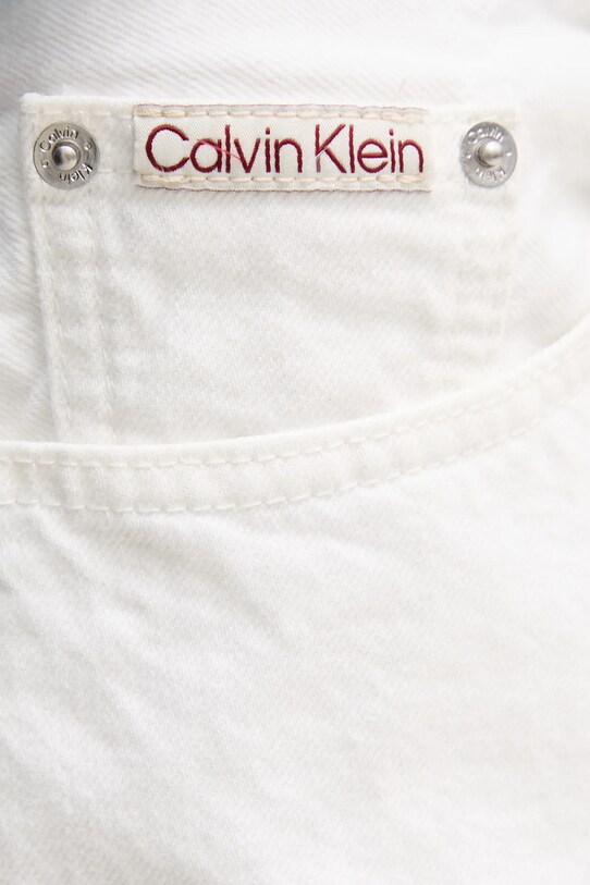 Джинсовые шорты Calvin Klein Jeans белый J20J225201