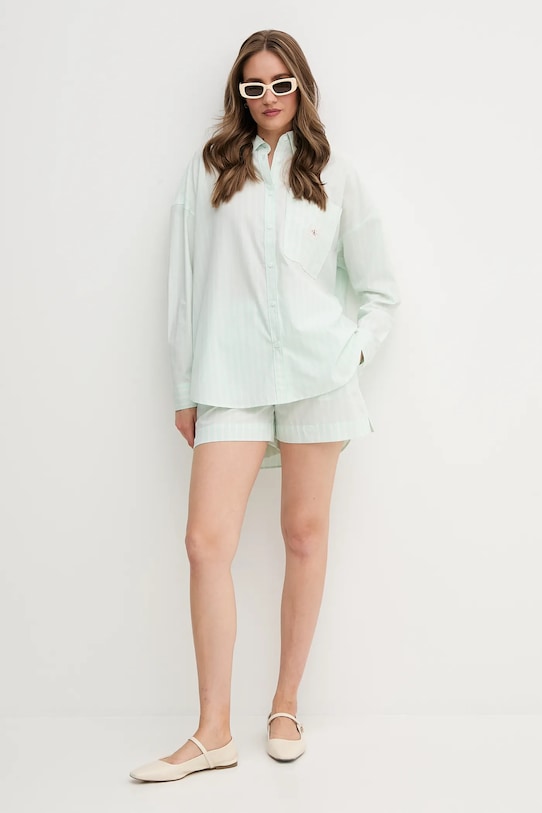 Calvin Klein Jeans szorty bawełniane J20J225218 zielony SS25