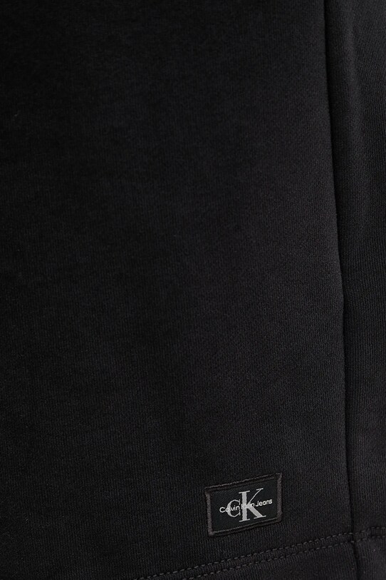Bavlněné šortky Calvin Klein Jeans černá J20J225221