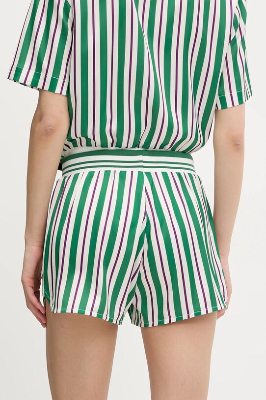 Odzież Fila szorty Lassance FAW1002 zielony