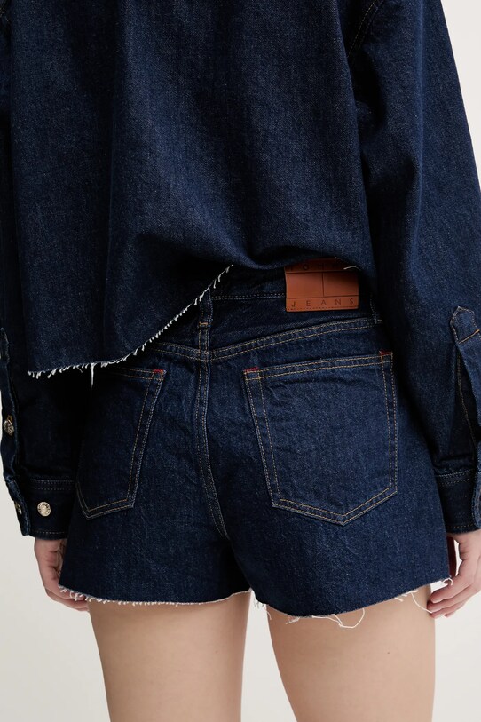 Oblačila Jeans kratke hlače Tommy Jeans DW0DW20094 mornarsko modra