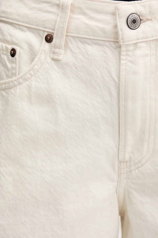 Abercrombie & Fitch szorty jeansowe beżowy KI149.5205.178