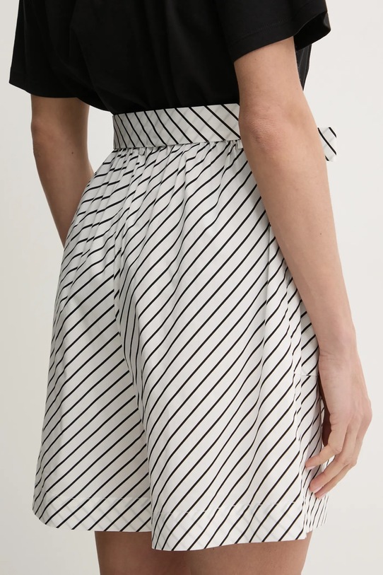 Oblačila Kratke hlače Liu Jo VA5066.TS947 bela