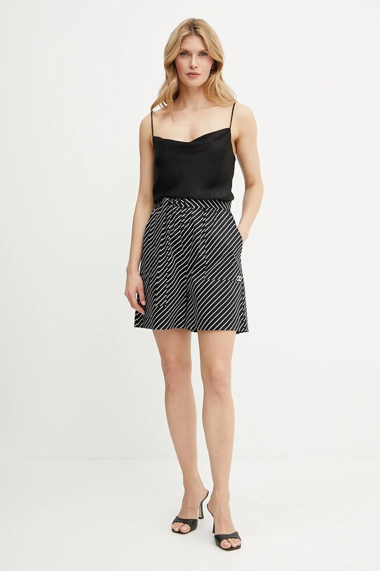Liu Jo pantaloni scurti VA5066.TS947 negru SS25