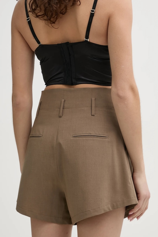 Îmbrăcăminte ISABELLE BLANCHE pantaloni scurti IS25SS.P019.T003 bej