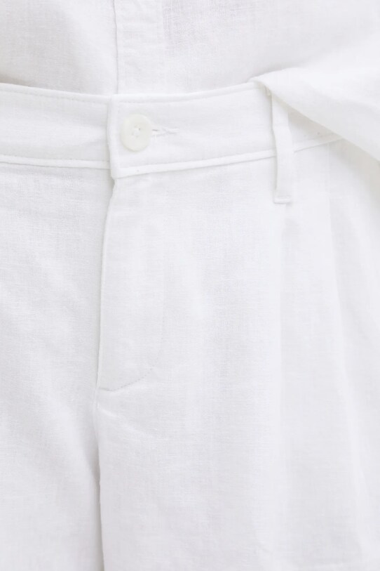 Hollister Co. pantaloni scurți din in alb KI349.5124.100
