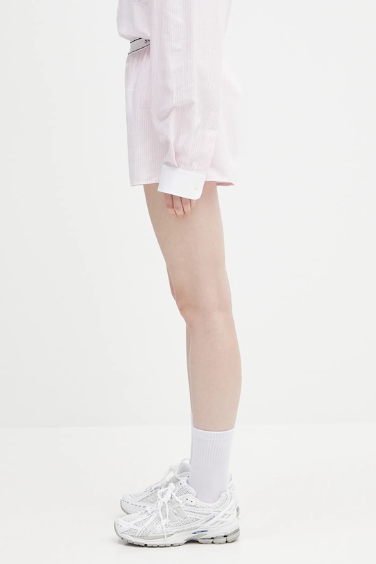 Памучен къс панталон Sporty & Rich Serif Logo Oxford SH015620300ST64 розов SS25