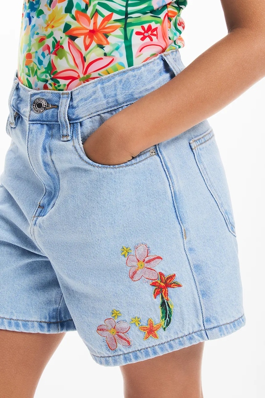Otroške kratke hlače iz jeansa Desigual 25SGDD01 modra
