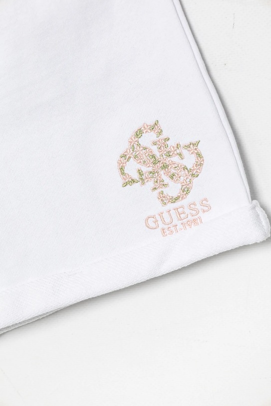 Dziewczynka Guess szorty bawełniane dziecięce J5GD24.KA6R4.PPYA biały
