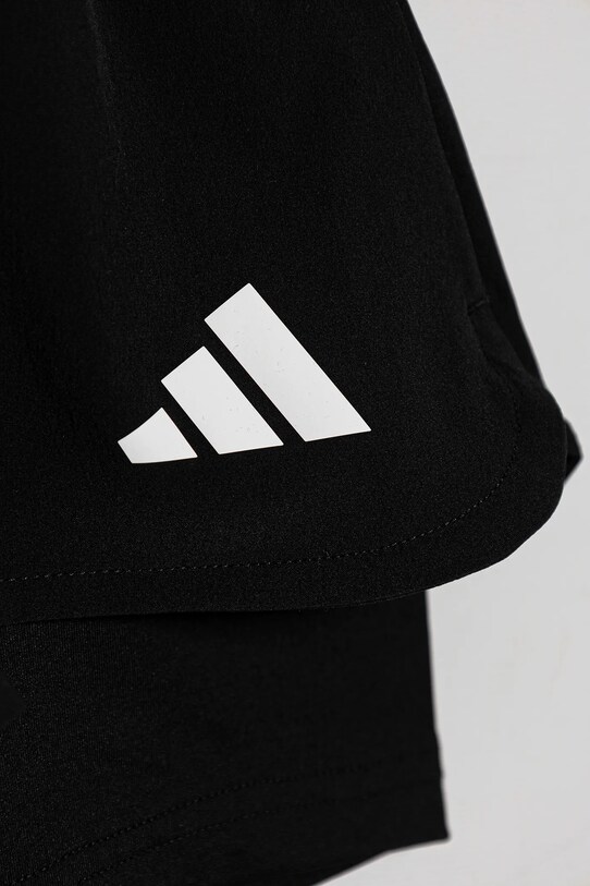 Детские шорты adidas чёрный JJ0992