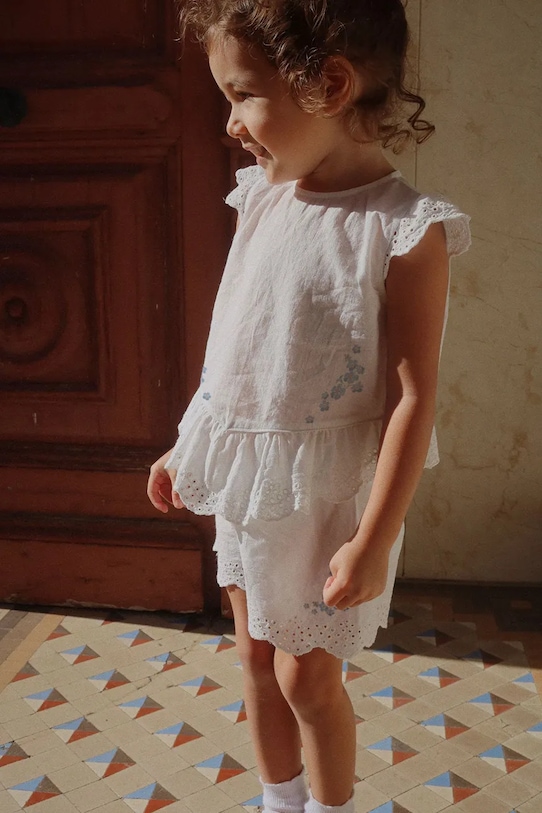 Konges Sløjd pantaloni scurți din bumbac pentru copii RHW X KS FIORI SHORTS GOTS casual alb KS103598