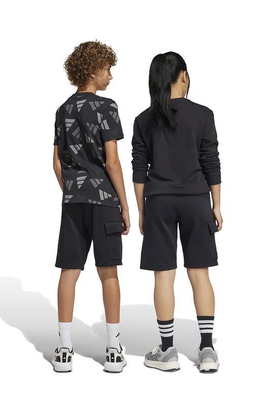 Дитячі шорти adidas JC7746 чорний