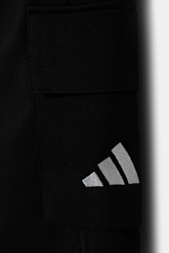 Дитячі шорти adidas чорний JC9768