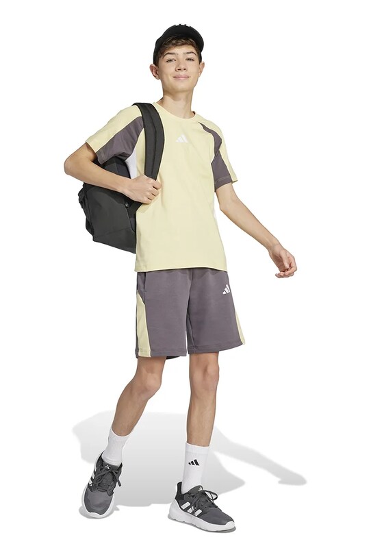 Kraťasy adidas JD4590 šedá