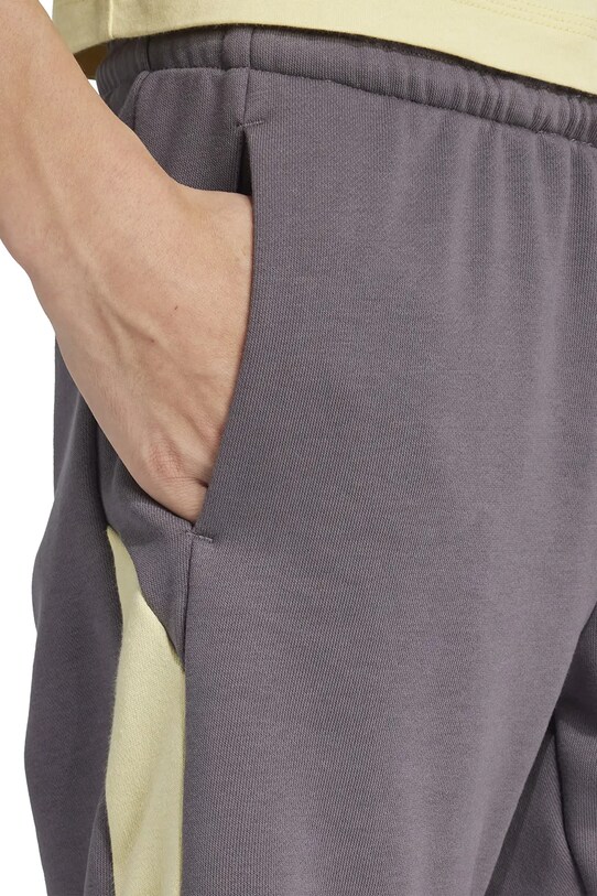 Kraťasy adidas JD4590