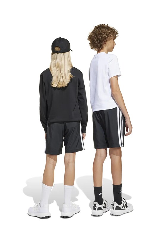 Дитячі шорти adidas JD8189 чорний