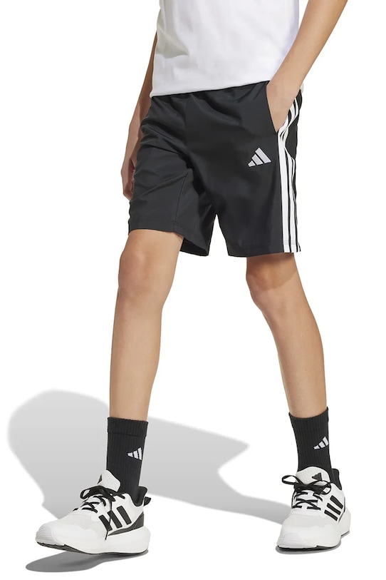 Дитячі шорти adidas JD8189