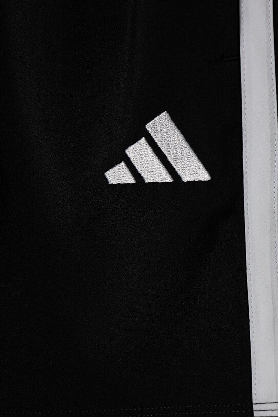Дитячі шорти adidas чорний JD8189