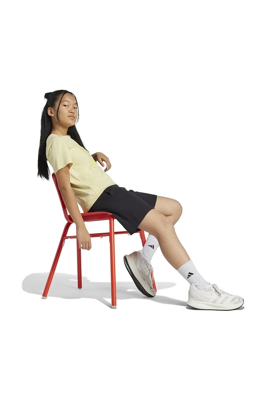 Παιδικό βαμβακερό σορτς adidas JE1391