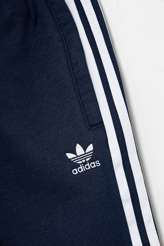 Detské krátke nohavice adidas Originals tmavomodrá JD1646
