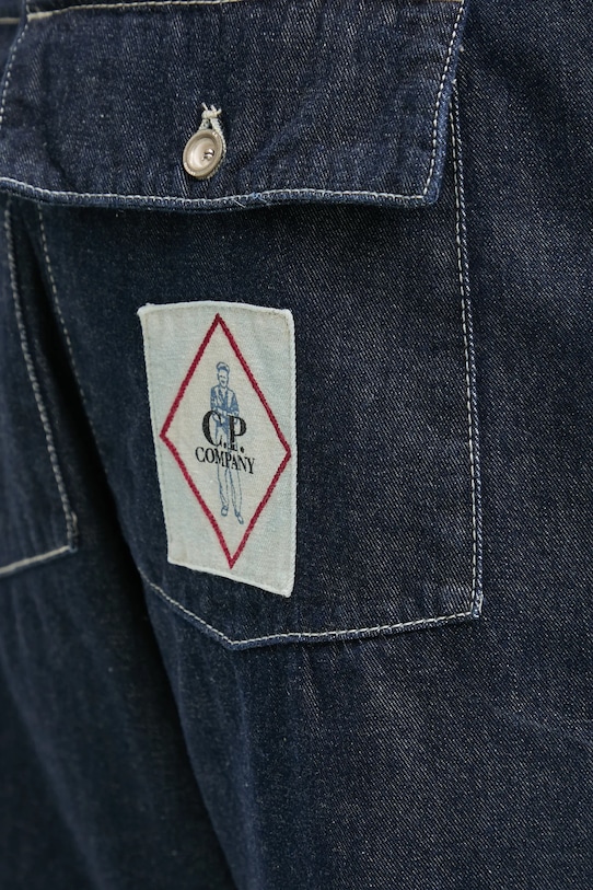 C.P. Company szorty jeansowe granatowy 18CMBE158A110295W