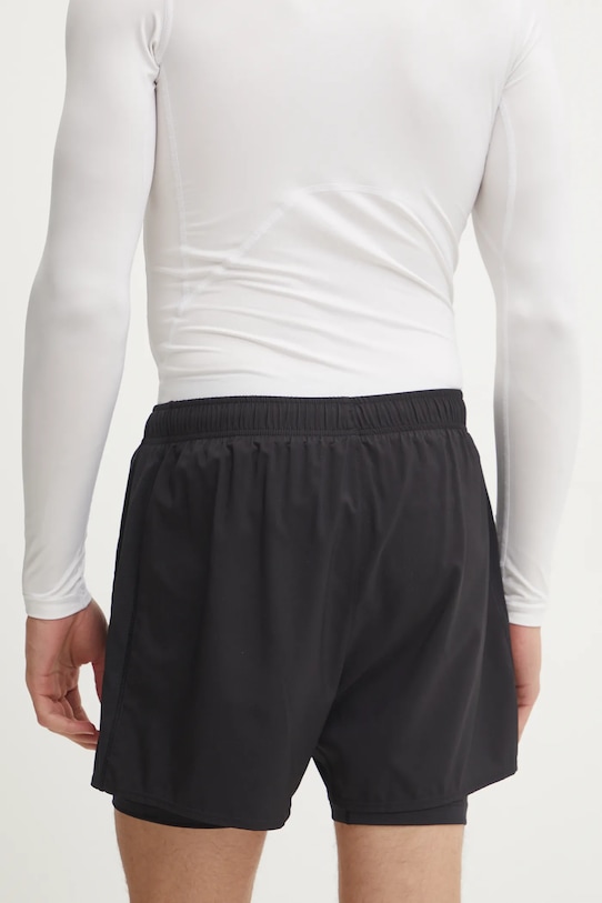 Abbigliamento Asics shorts da corsa Core 2011D218 nero