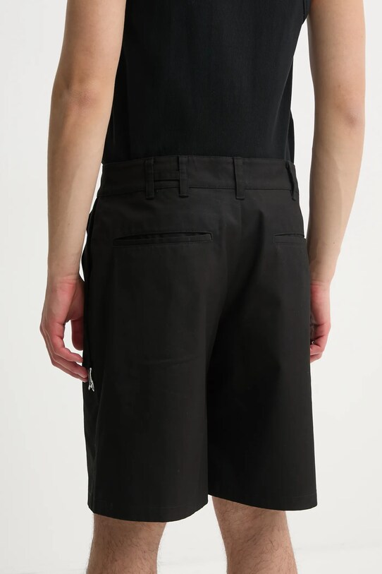 Дрехи Памучен къс панталон Heliot Emil SS25.M.10.186.BLK01 черен