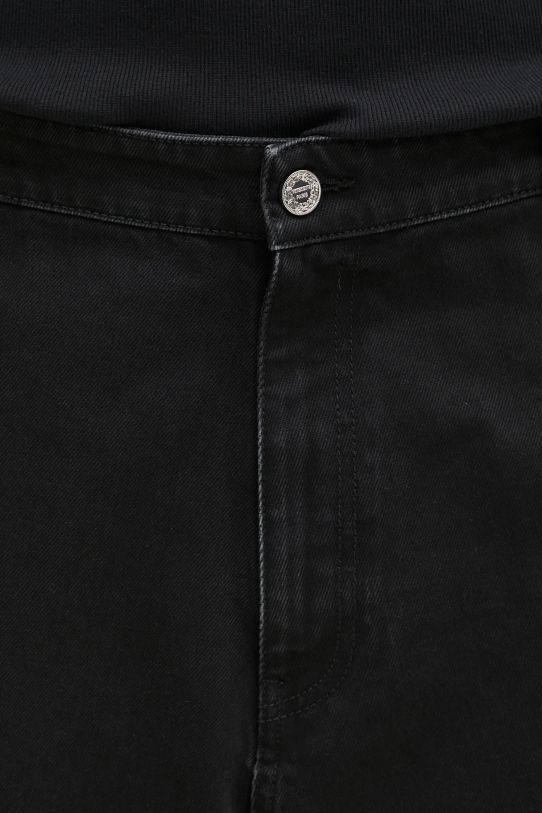 Дънков къс панталон VETEMENTS Cargo черен UA66SS520B