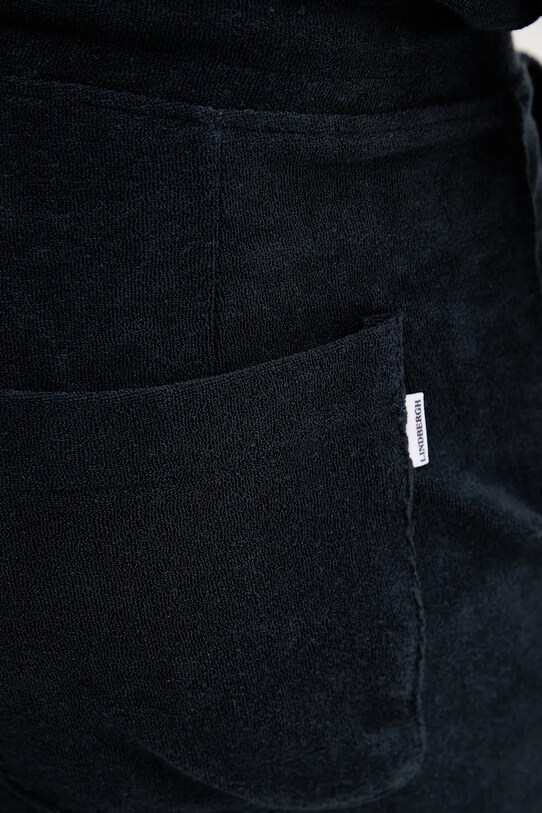Lindbergh pantaloni scurți bleumarin 30.508007.NAVY