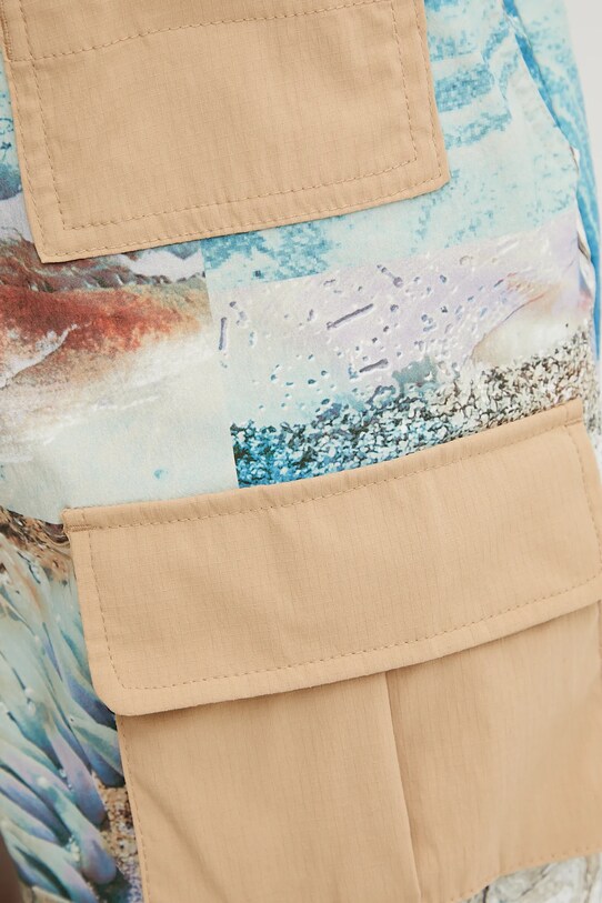 Columbia pantaloni scurți outdoor Cove Beach bej 2126501