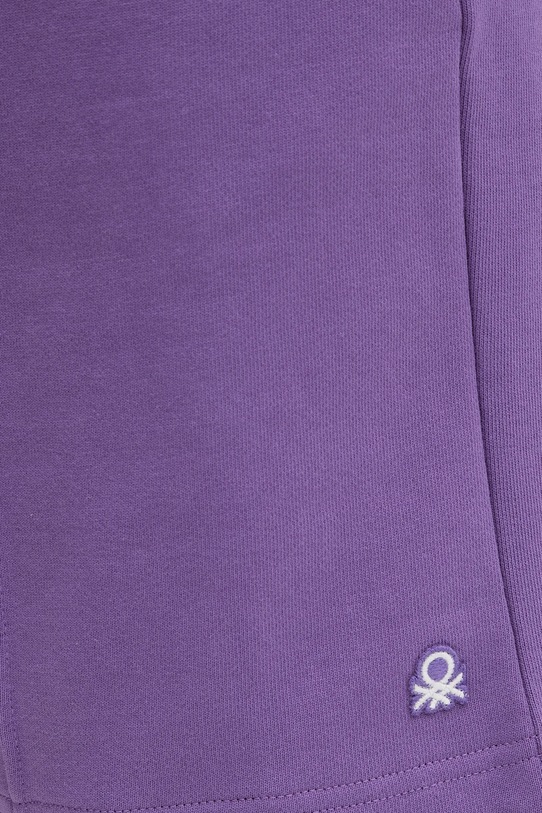 United Colors of Benetton szorty bawełniane fioletowy 342ZU900X