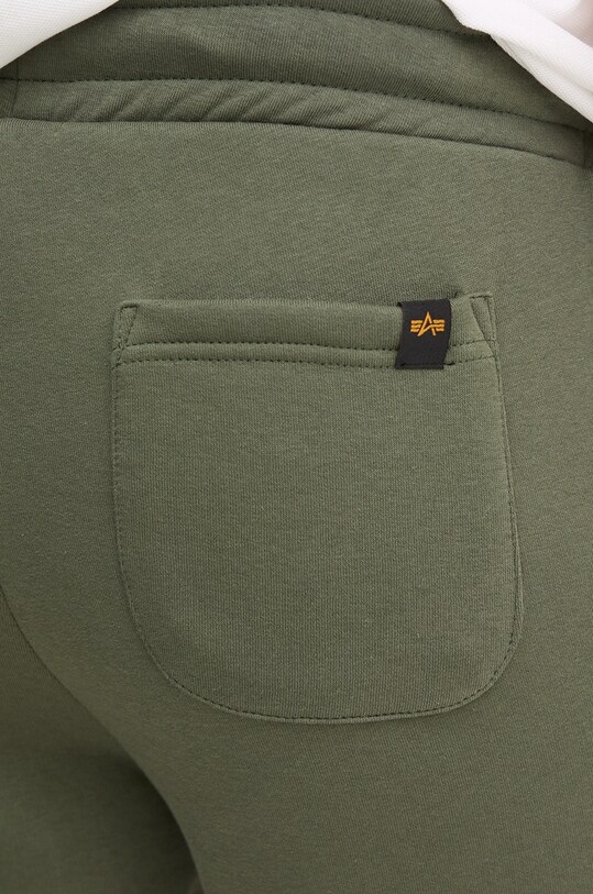 Шорты Alpha Industries зелёный 156367