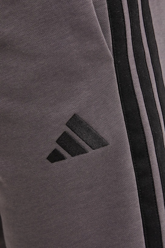 Σορτς adidas Essentials JE6422 γκρί