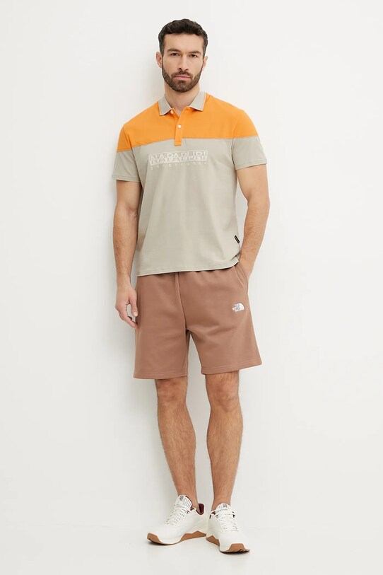 The North Face pantaloni scurti Essential Relaxed NF0A8C2G6IH1 maro SS25