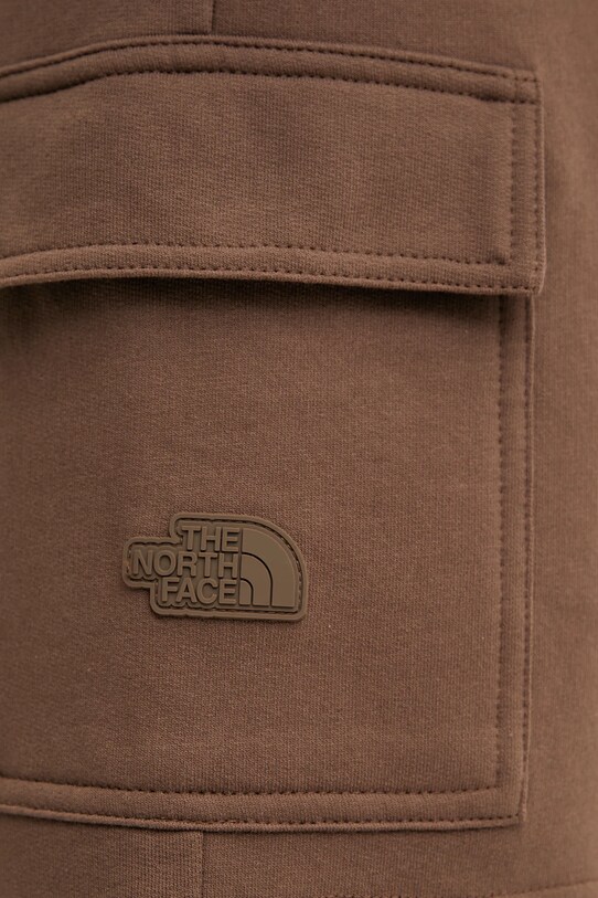 Βαμβακερό σορτσάκι The North Face καφέ NF0A8C2Z1OI1