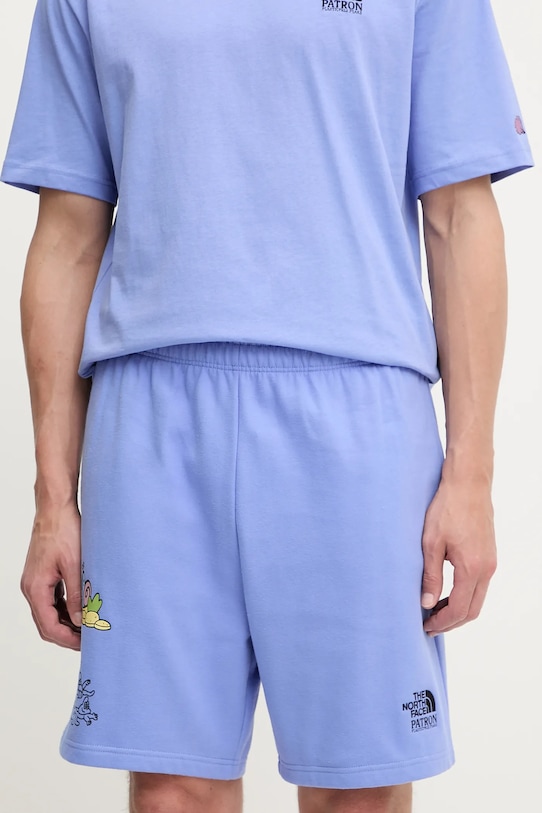 Βαμβακερό σορτσάκι The North Face Mountain Cleanup στάμπα μωβ NF0A8C2X0YI1