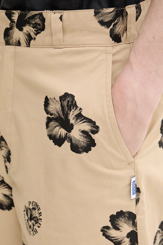 Βαμβακερό σορτσάκι Hugo Blue μπεζ 50542159