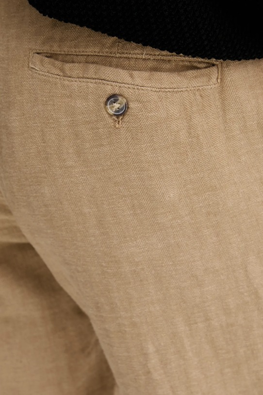 Šortky s prímesou ľanu Lindbergh béžová 30.505020.SAND