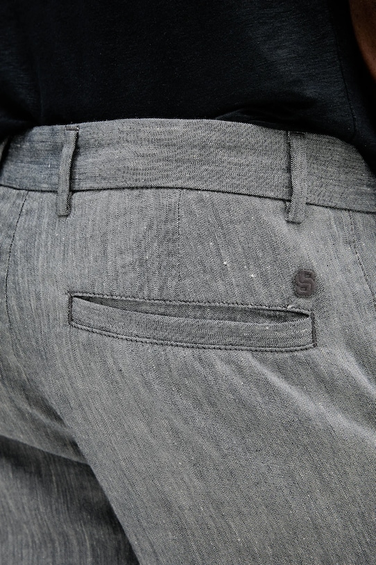 BOSS pantaloni scurti din in albastru 50538016