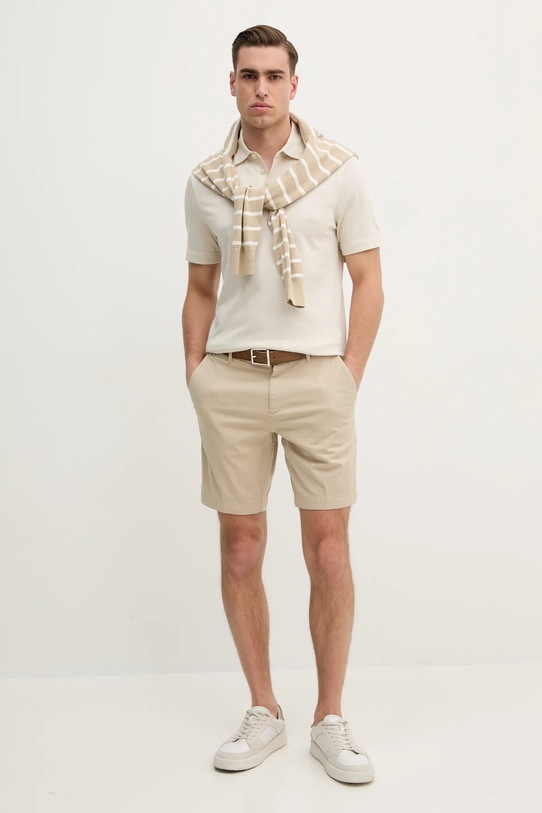 Kraťasy BOSS 50540743 béžová SS25