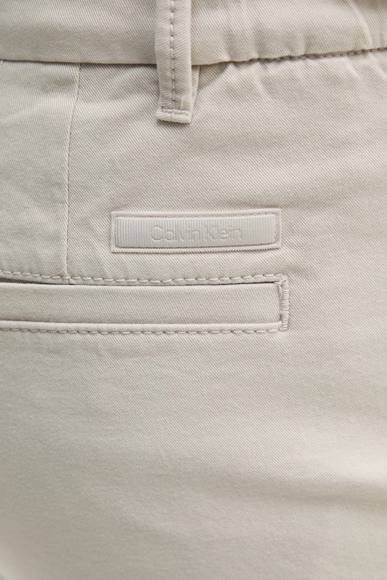 Calvin Klein szorty beżowy K10K114068