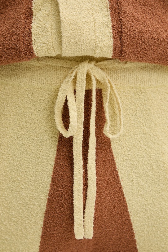 Šortky Nanushka BRENT žltá NM25SSST10811