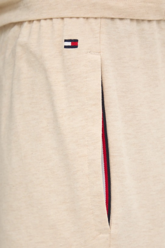 Шорти Tommy Hilfiger бежевий UM0UM03364