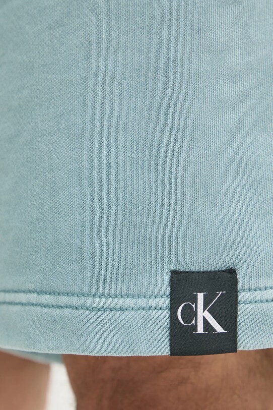 Calvin Klein Jeans szorty bawełniane niebieski J30J327248