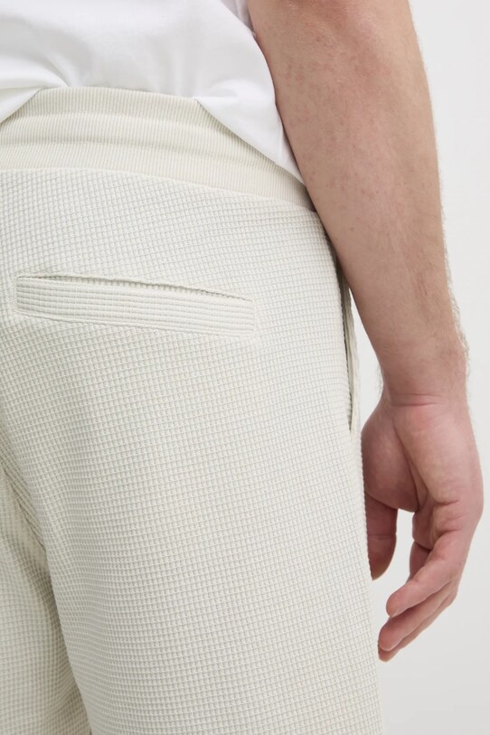 Шорти Calvin Klein Jeans бежевий J30J327247